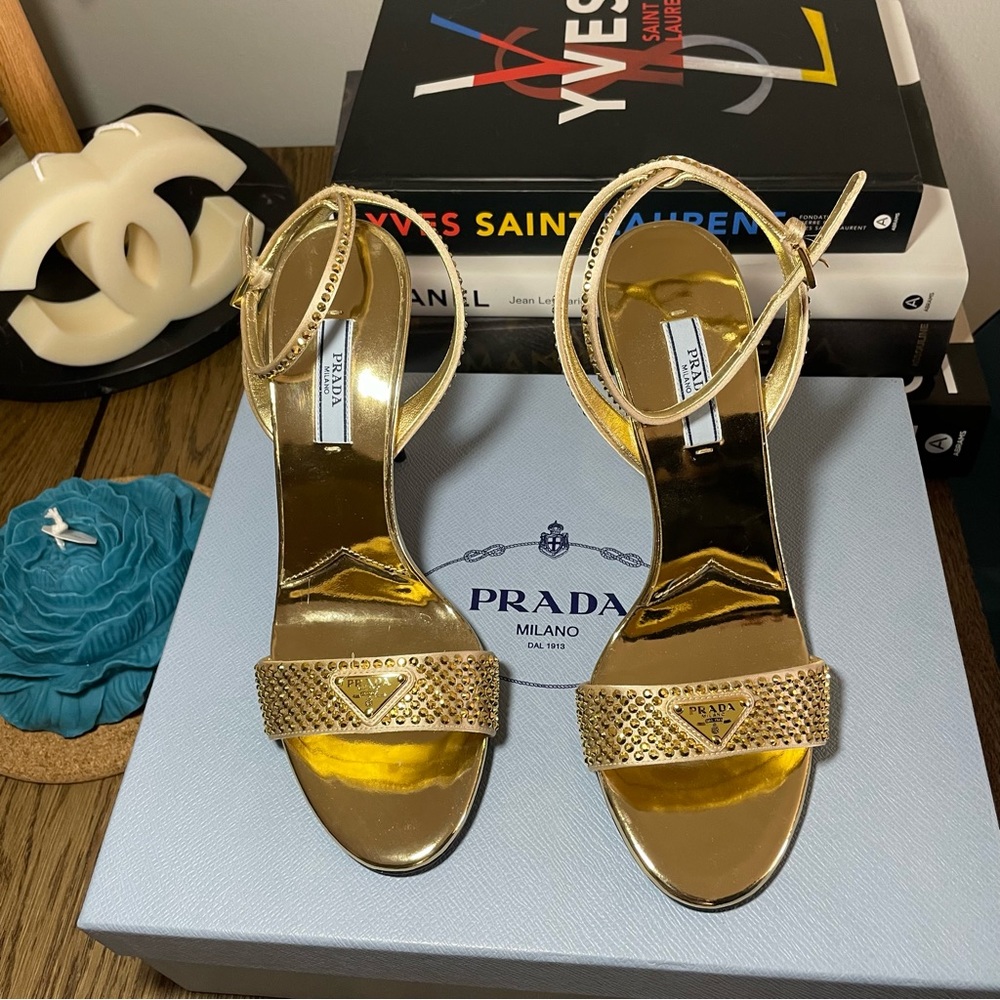 SOLD!$900 OFF New! PRADA with Cristal 🌟✨✨✨ - Picture 7 of 11